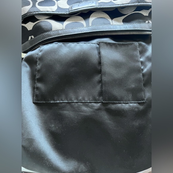 Coach Park Signature Rare Handbag - Picture 7 of 11